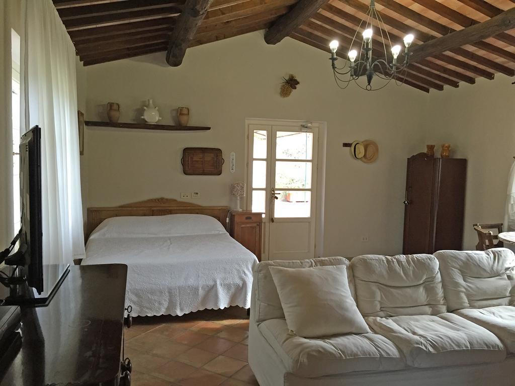 Casale Ai Poggi Guest House Orbetello Exterior photo