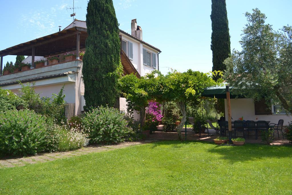 Casale Ai Poggi Guest House Orbetello Exterior photo